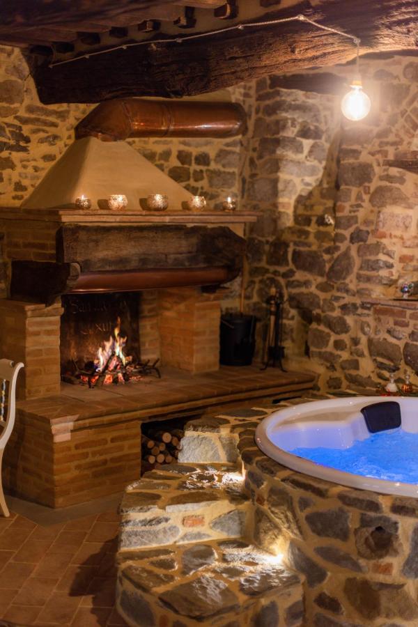 San Lazzo Luxury Room - Room & Personal Spa Castiglion Fiorentino Esterno foto